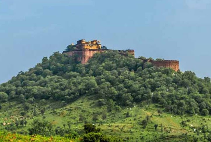 Kaala Fort, India